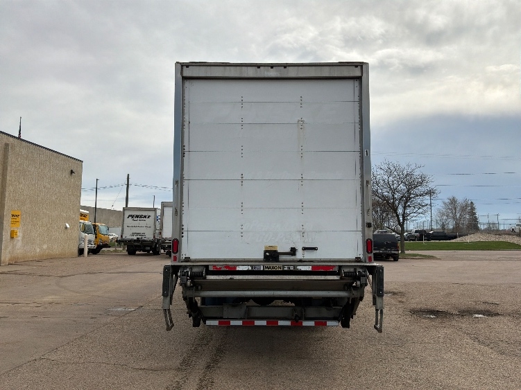 2020 Hino 268 in Sioux Falls, SD — photo 7