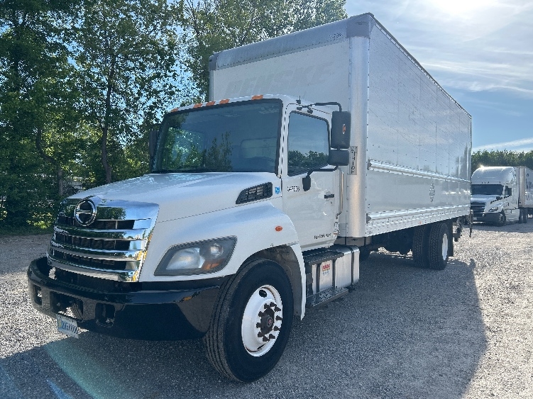 2020 Hino 268 in Poplar Bluff, MO — photo 3