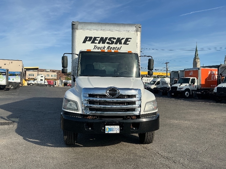 2020 Hino 268 in Moberly, MO — photo 2
