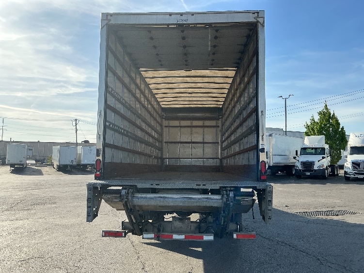 2020 Hino 268 in Moberly, MO — photo 8