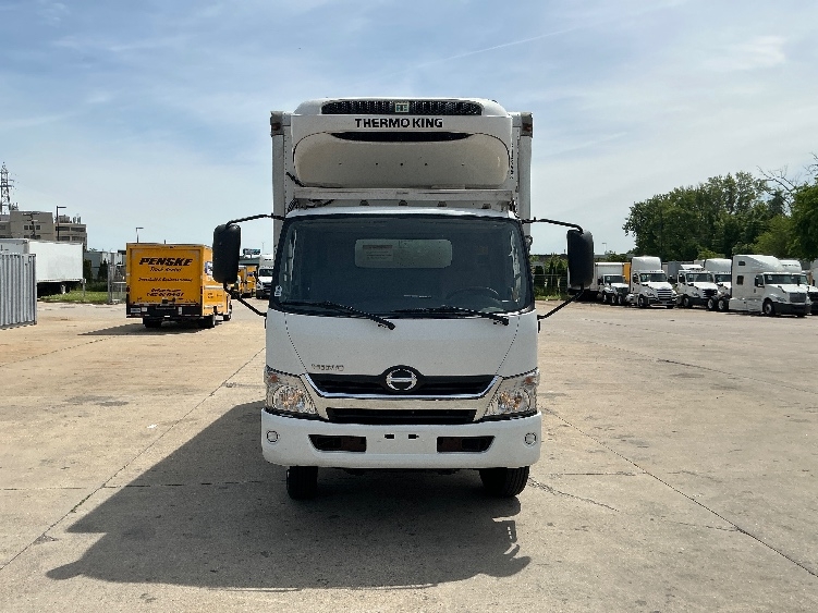 2020 Hino in Essex, MD — photo 2