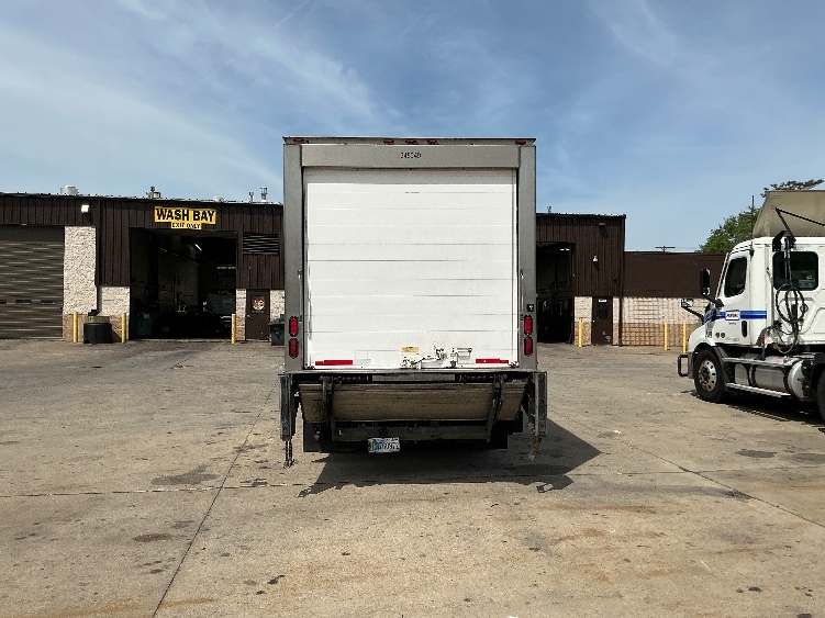 2020 Hino in Essex, MD — photo 7