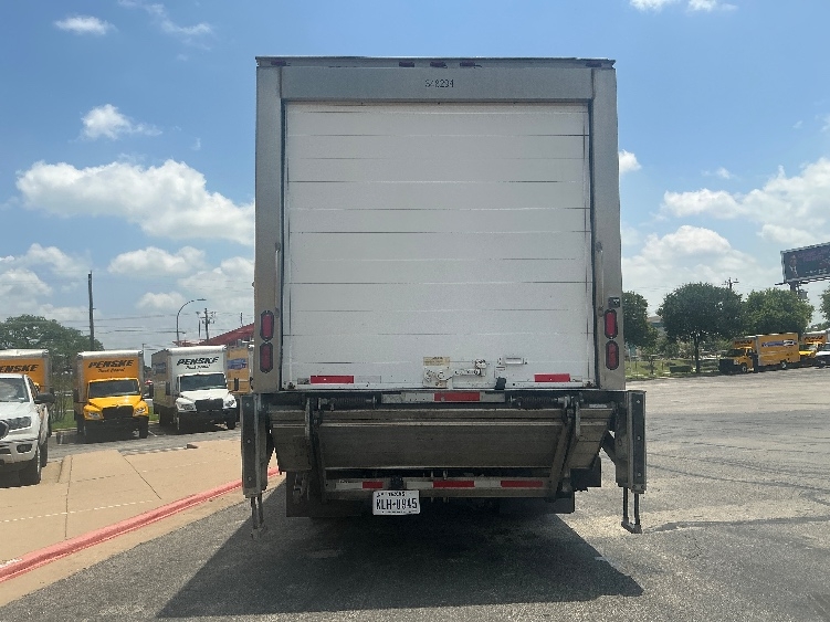 2020 Hino in San Antonio, TX — photo 7