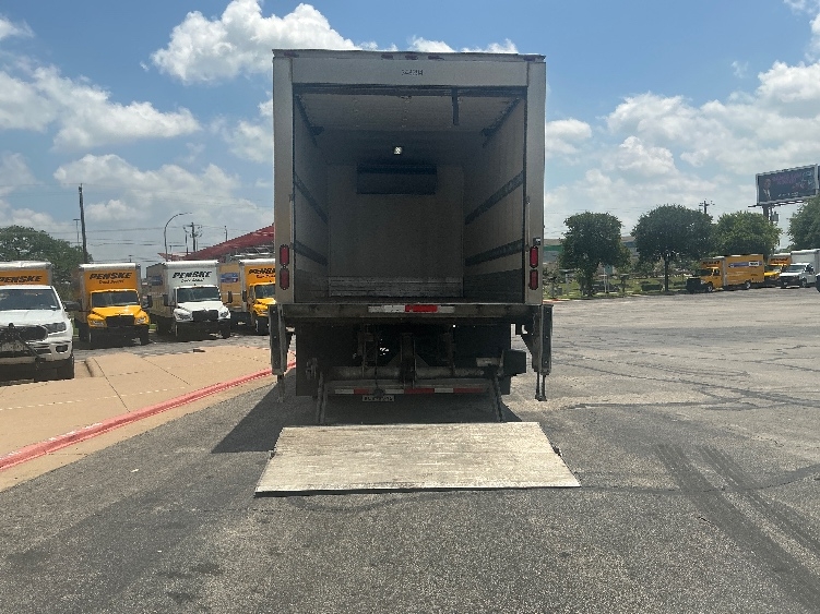 2020 Hino in San Antonio, TX — photo 9