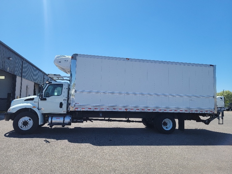 2020 International MV in Brooklyn Park, MN — photo 4
