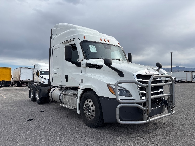 2021 Freightliner Cascadia