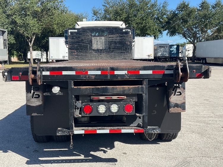 2020 Freightliner 114SD in Tampa, FL — photo 7
