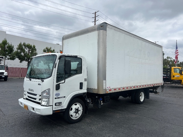 2021 Isuzu NQR in Torrance, CA — photo 3