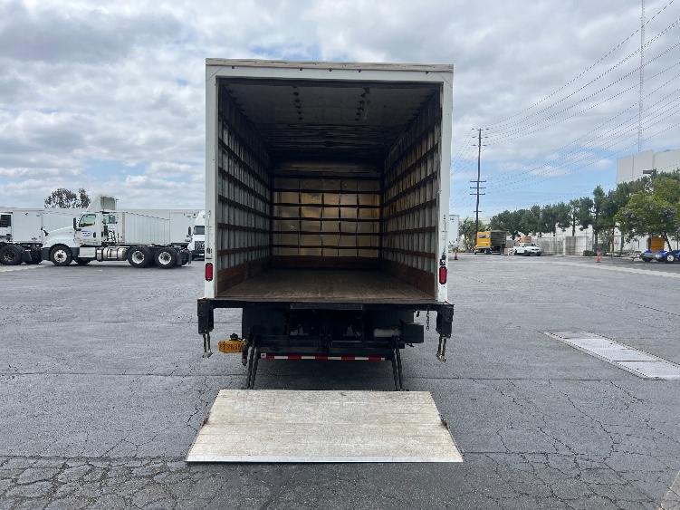 2021 Isuzu NQR in Torrance, CA — photo 9