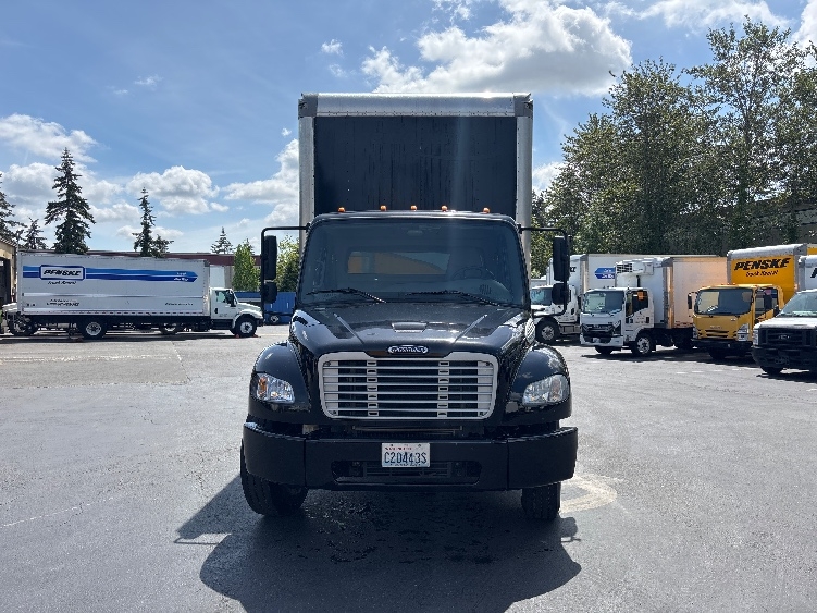 2020 Freightliner eM2 in Kent, WA — photo 2