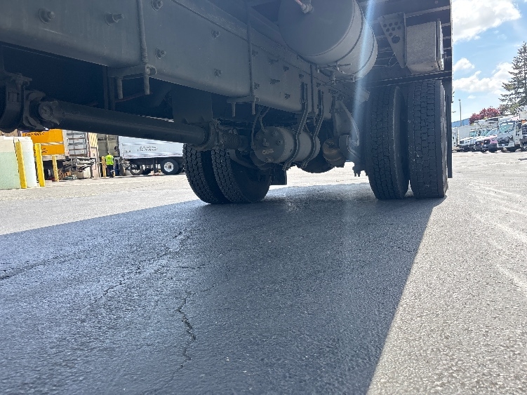 2020 Freightliner eM2 in Kent, WA — photo 5
