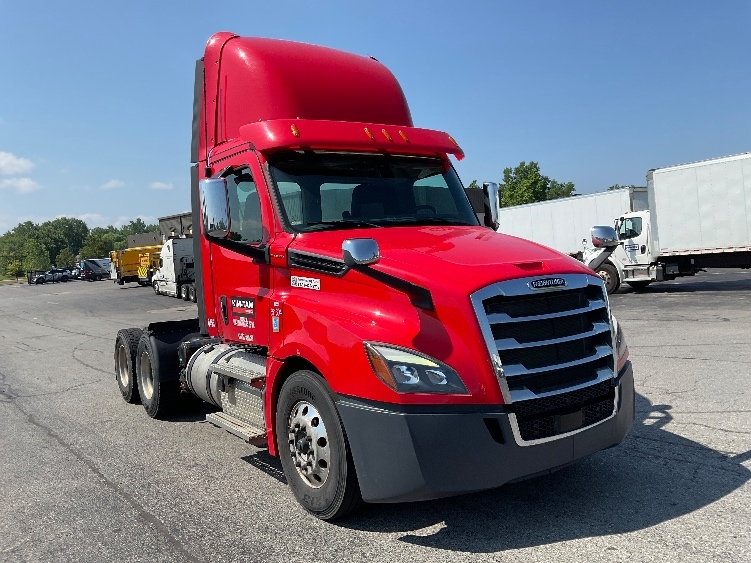 2020 Freightliner Cascadia