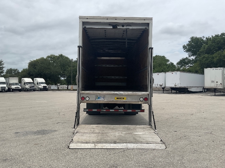 2020 International MV in Riviera Beach, FL — photo 9
