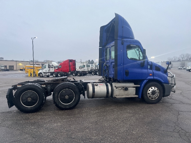 2020 Freightliner in Elkhart, IN — photo 8