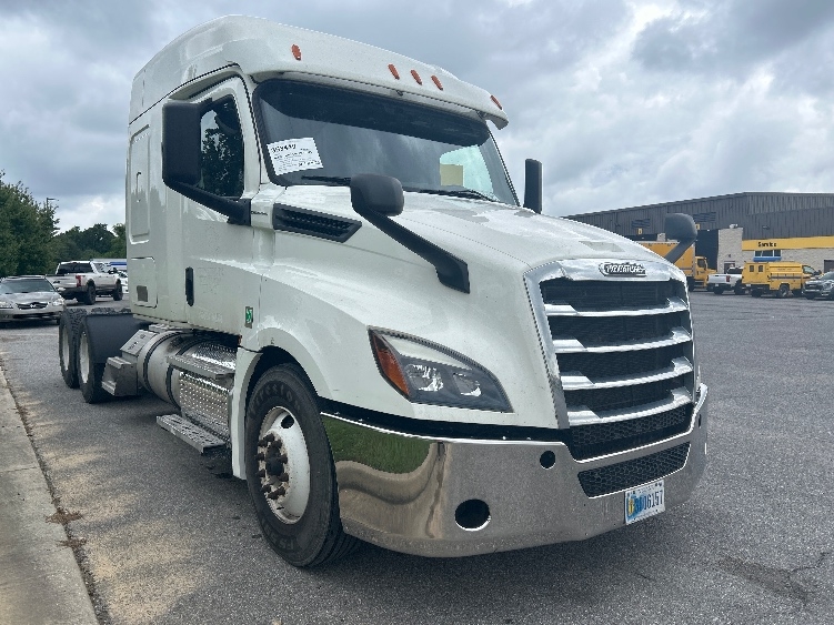 2020 Freightliner Cascadia