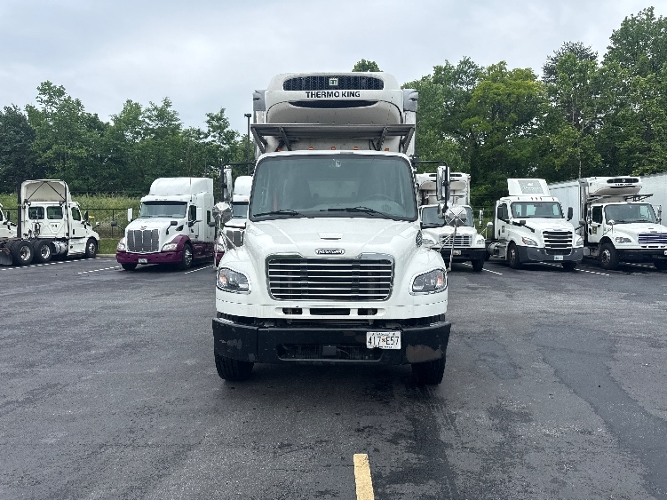 2020 Freightliner eM2 in Jessup, MD — photo 2