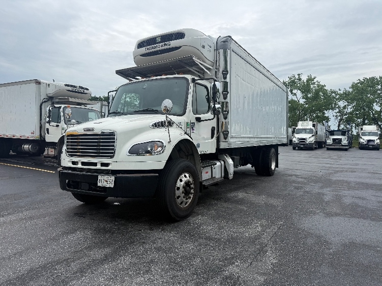 2020 Freightliner eM2 in Jessup, MD — photo 3