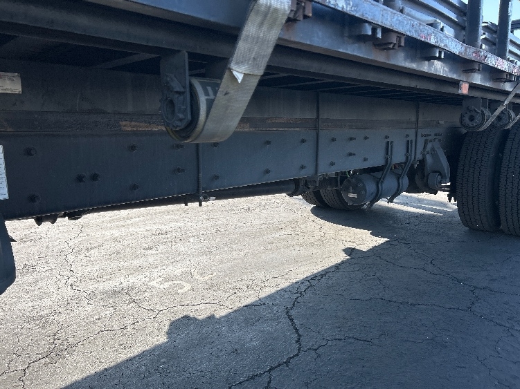 2021 Freightliner eM2 in Torrance, CA — photo 5
