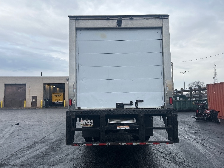 2020 Freightliner M2 106 in Baltimore, MD — photo 7