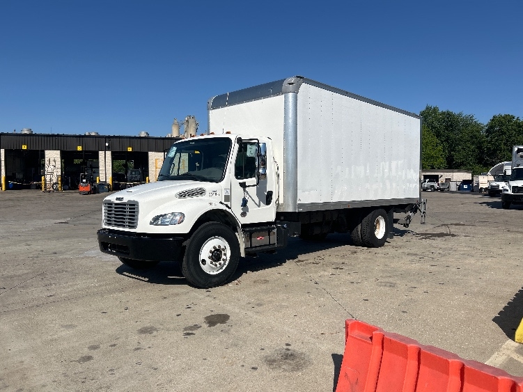 2020 Freightliner eM2 in Indianapolis, IN — photo 3