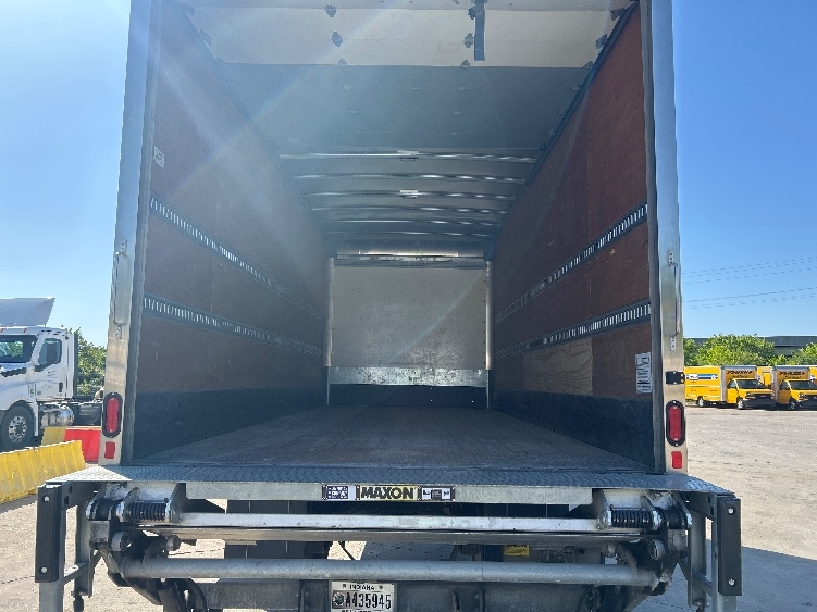 2020 Freightliner eM2 in Indianapolis, IN — photo 8
