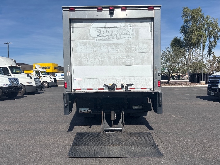 2020 Isuzu NRR in Phoenix, AZ — photo 9