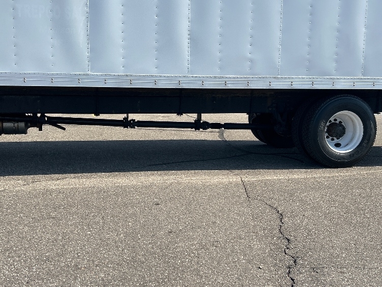 2020 International MV in Plymouth, MI — photo 5