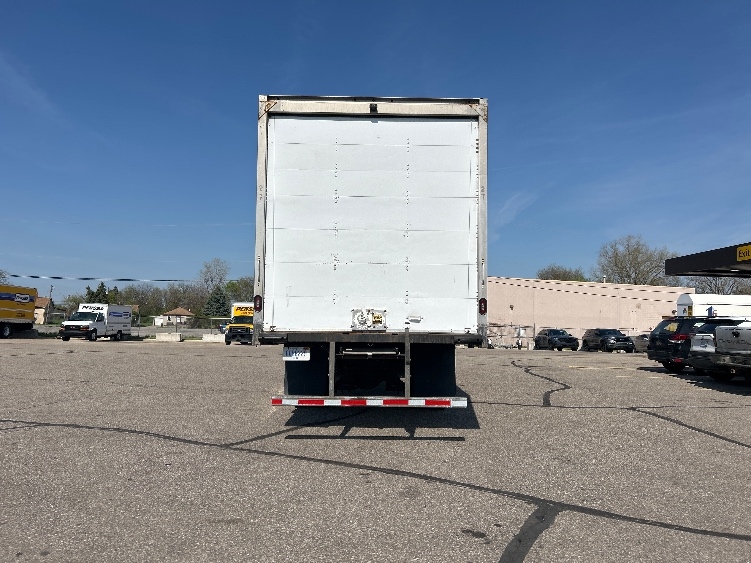 2020 International MV in Plymouth, MI — photo 7