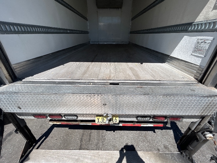 2020 Hino in West Babylon, NY — photo 10