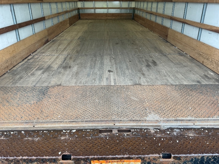 2020 Freightliner eM2 in Plymouth, MI — photo 9