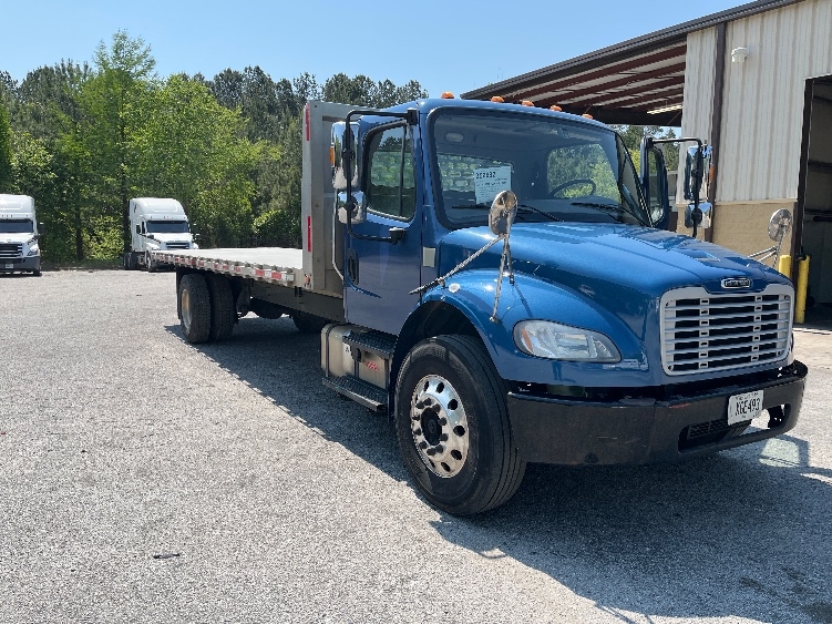 2020 Freightliner eM2