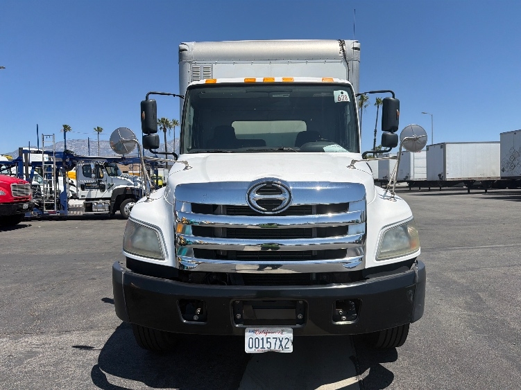 2020 Hino 338 in Fontana, CA — photo 2