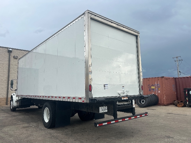 2020 Freightliner eM2 in La Porte, IN — photo 6