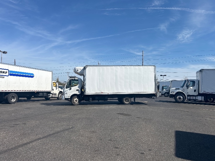 2020 Hino in West Babylon, NY — photo 4