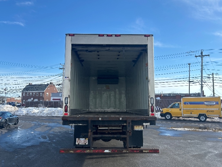 2020 Hino 268 in Braintree, MA — photo 8
