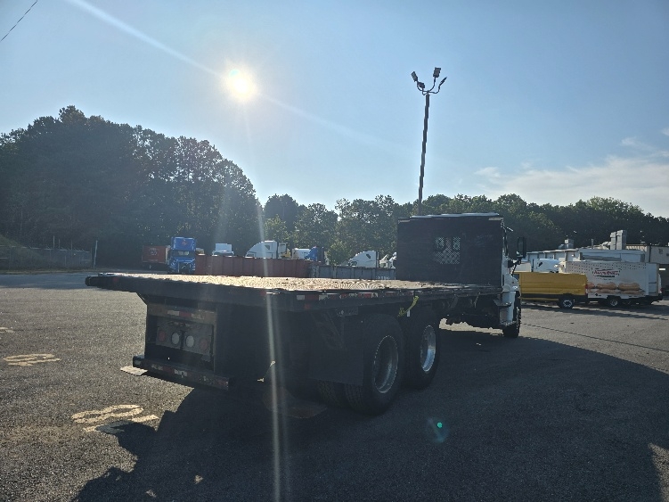 2018 Freightliner in Atlanta (Forest Park), GA — photo 8