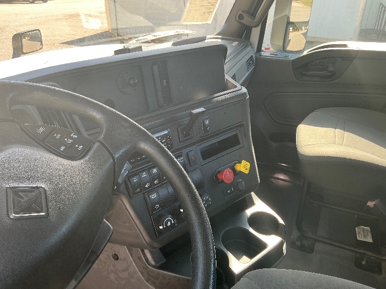 2020 International LT in Prince George, VA — photo 10