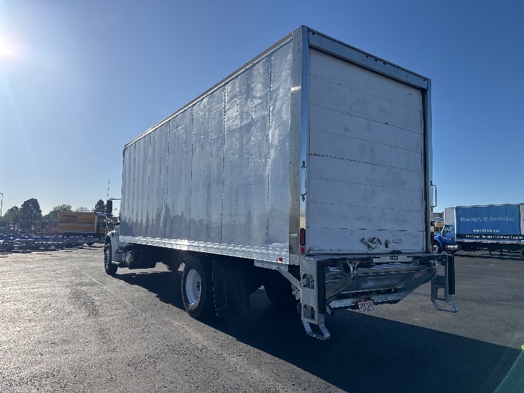 2020 Freightliner M2 106 in Phoenix, AZ — photo 6