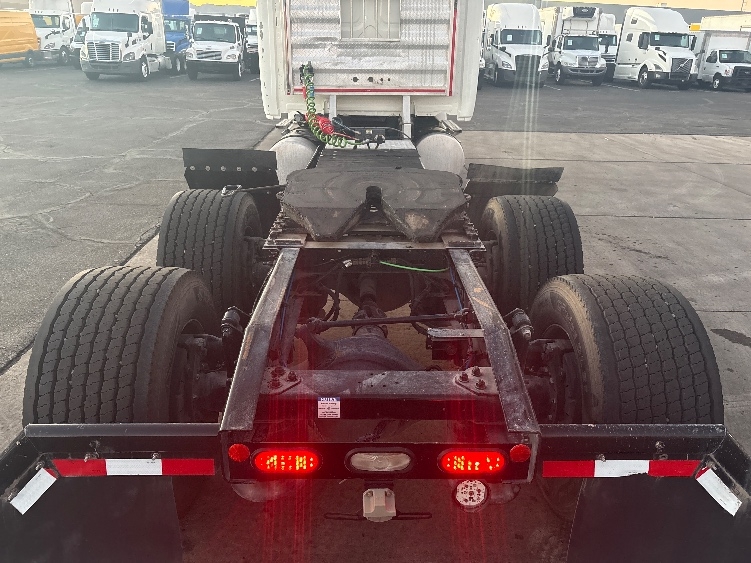 2020 Freightliner Cascadia in Phoenix, AZ — photo 6