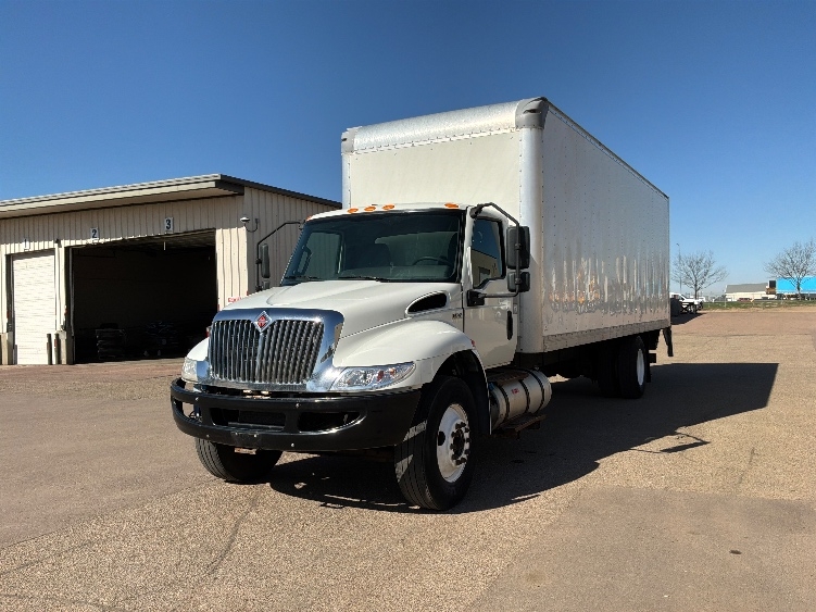 2020 International MV in Sioux Falls, SD — photo 3
