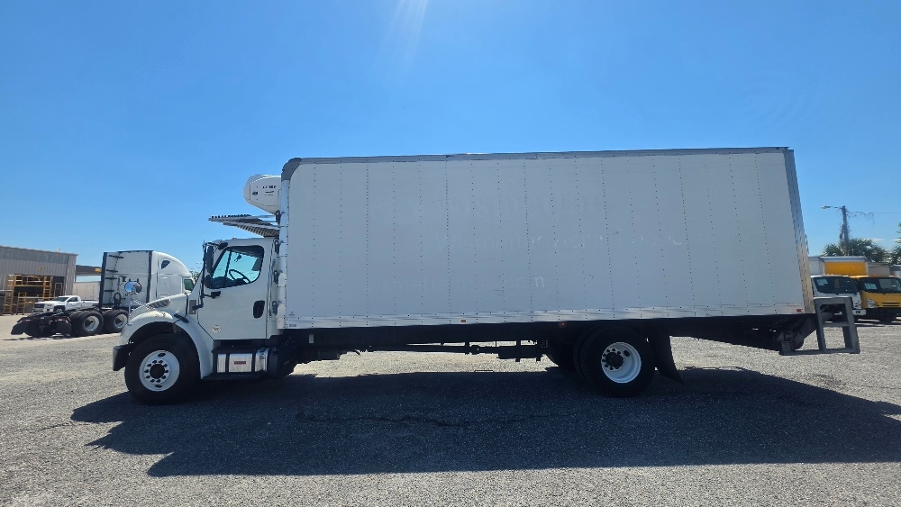 2020 Freightliner M2 106 in Bronx, NY — photo 4