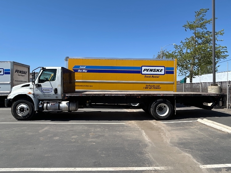 2020 International MV in Fresno, CA — photo 4