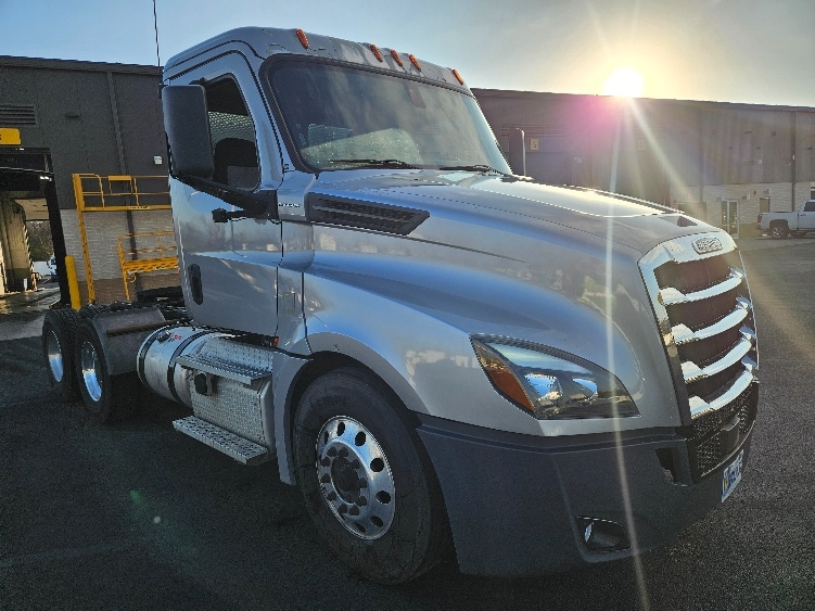 2020 Freightliner Cascadia