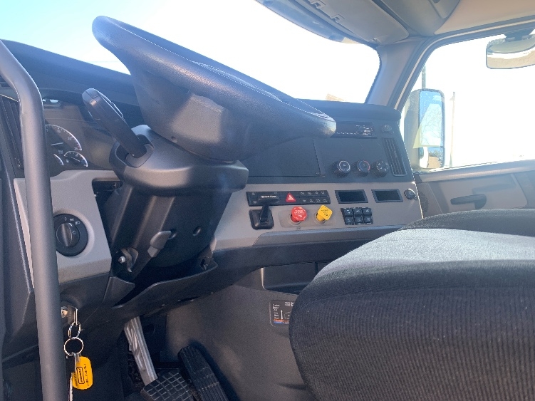 2020 Freightliner Cascadia in Nashville (Mount Juliet), TN — photo 10