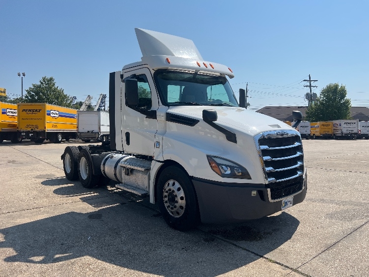 2020 Freightliner Cascadia