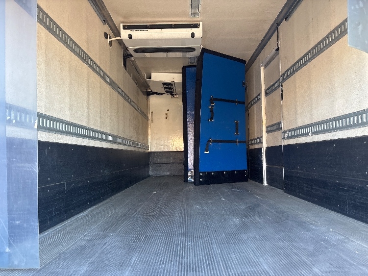 2020 Freightliner eM2 in Houston, TX — photo 8