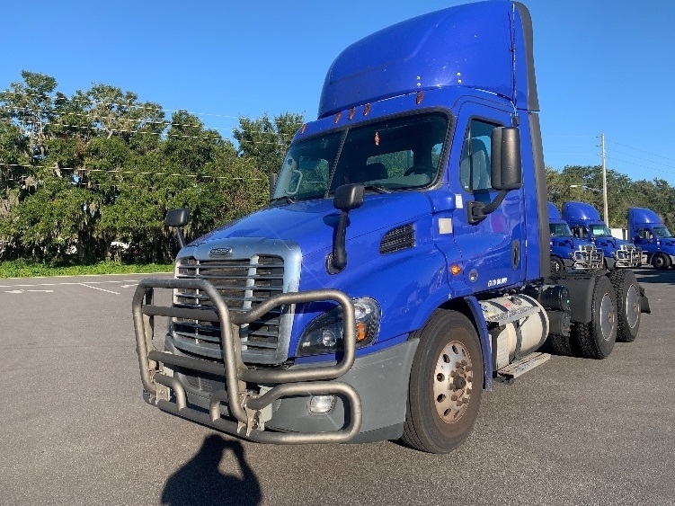 2020 Freightliner Cascadia in Ocala, FL — photo 3