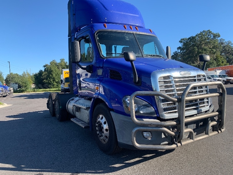 2020 Freightliner Cascadia