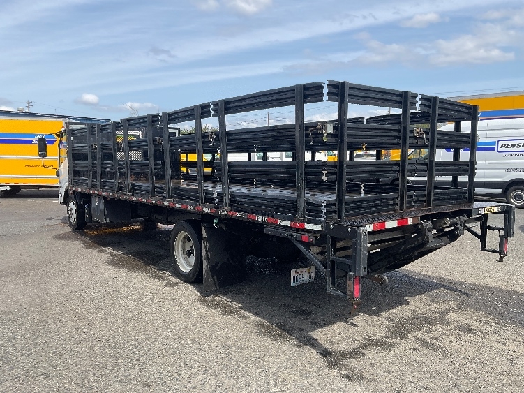 2020 Isuzu NRR in Tacoma, WA — photo 6