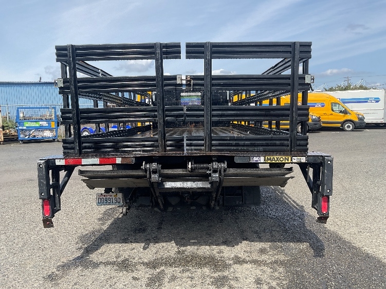 2020 Isuzu NRR in Tacoma, WA — photo 7
